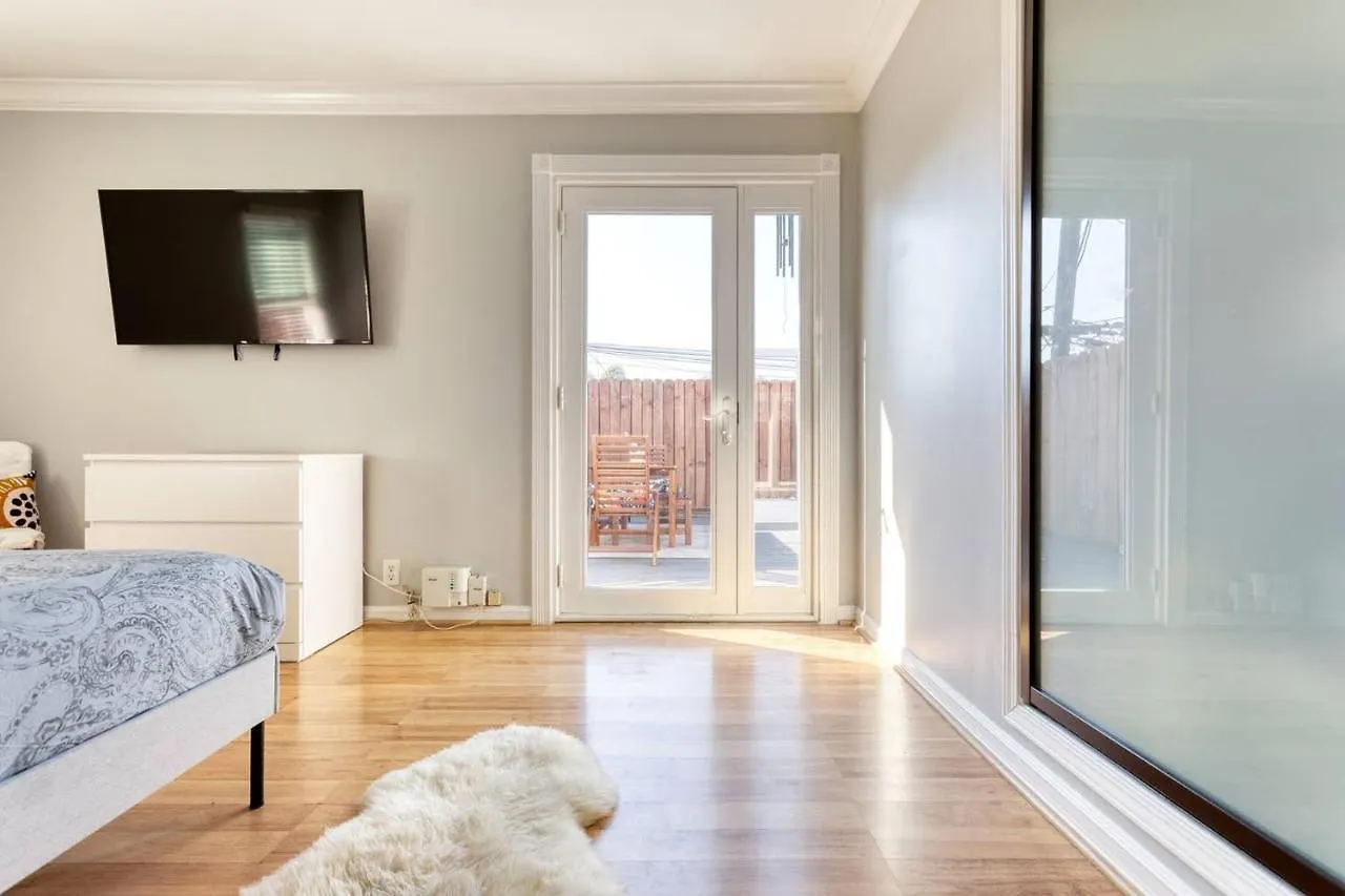New Belmont Shore Retreat With Free Parking Walk To Beaches Long Beach Apartment