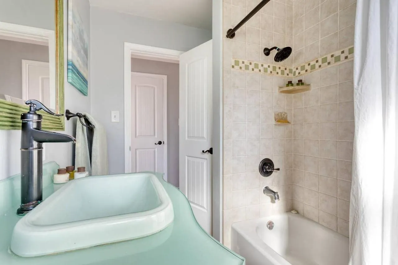 Apartment New Belmont Shore Retreat With Free Parking Walk To Beaches Long Beach United States